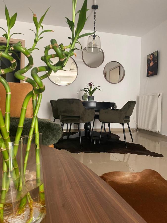 Little John Luxury Apartment Piraeus Exterior photo