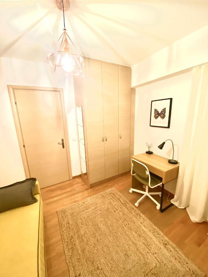Little John Luxury Apartment Piraeus Exterior photo
